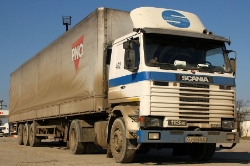 RO-Scania-113M-360-white-GeorgeBodrug-140209