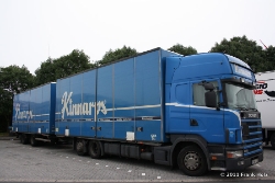 S-Scania-124-L-420-blau-Holz-100711-02