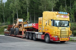 S-Scania-164-G-Sundfrakt-Brinkerink-070311-01