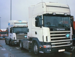 Scania-124-L-420-4P-Wihlborg-071104-1