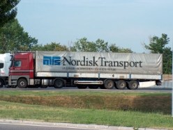 MB-Actros-Nordisk-Transport-Brenner-100205-01-S