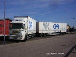 Scania-164-L-480-weiss-Voncken-Brock-240905-01-S