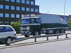 Scania-LB-140-gruen-weiss-Alfons-080105-1-S