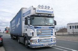 S-Scania-R-weiss-Holz-100810-01