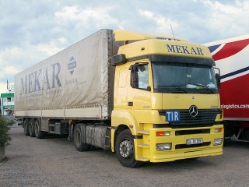 MB-Axor-1840-Mekar-Holz-081006-01-TR