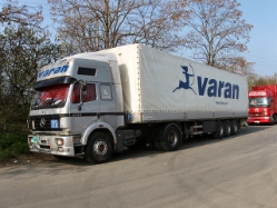 MB-SK-1844-Varan-Holz-260506-01-TR