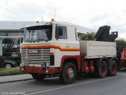 Scania-141-Schausteller-Zugmaschine-rot-beige-nur-ZM