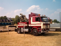 Scania-143-M-450-Schausteller-ZM-Hoelzgen-1-(Jeroniemo)