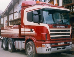Scania-144-G-530-Hoelzgen-1-(Scholz)
