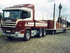 Scania-144-G-530-Hoelzgen-4-(Scholz)