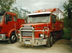 Scania-113-M-Krone-Strauch-310806-02
