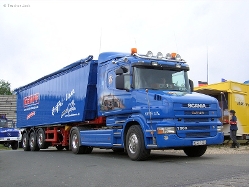 Scania-T-500-blau-DS-310808-02