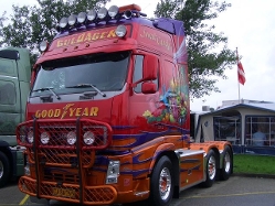 Volvo-FH12-Guldager-Sweet-Candy-Stober-271204-1-DK