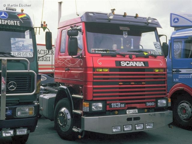Scania-113-M-360-rot-Eischer-140589-01.jpg
