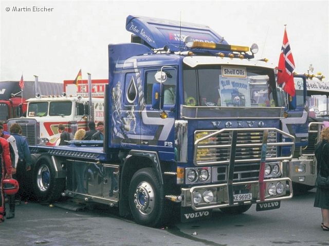 Volvo-F12-BlueWarrior-Eischer-140589-01.jpg