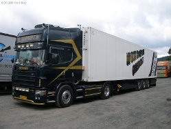 Scania-164-L-480-Groth-Holz-240609-01