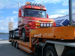 Scania-4er-rot-Lindner-010905-01