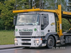 Iveco-Stralis-AT-190S40-Altmann-Bach-120806-02