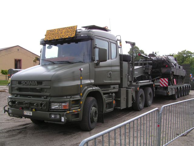Scania-4er-Belgische-Armee-Driessen-271105-01.jpg - Markus Driessen