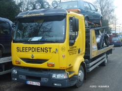 Renault-Midlum-220-Swinnen-Rouwet-311207-01