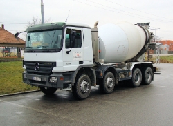 MB-Actros-MP2-3236-weiss-Hlavac-230508-01