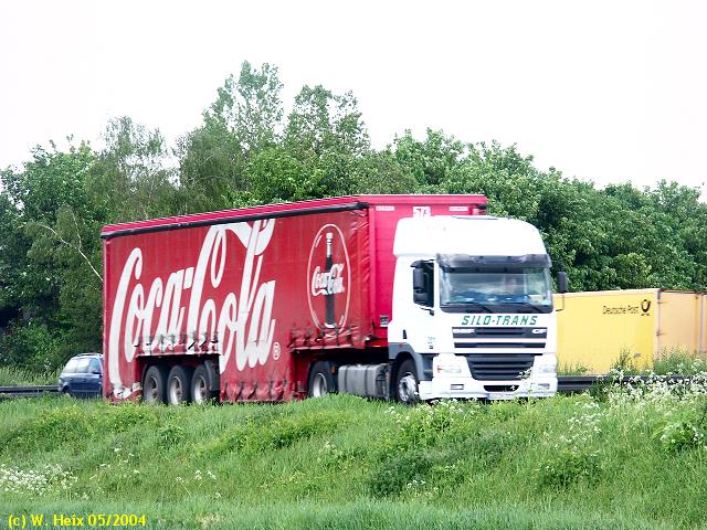 DAF-CF-SiloTrans-CocaCola-100504-1.jpg