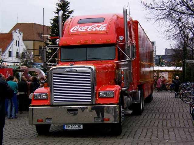 Freightliner-Coca-Cola-Showtruck-(Dolezal)-3.jpg - Klaus Dolezal