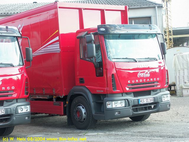 Iveco-EuroCargo-150E28-CocaCola-140804-4.jpg