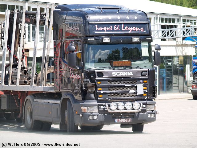 Scania-124-L-420-Holztrans-schwarz-140605-01.jpg