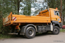 MAN-TGA-18310-4x4-orange-Vorechovsky-191011-02