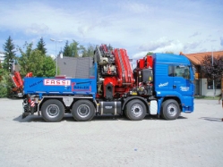 MAN-TGA-41530-LX-blau-Mitteregger-300906-01