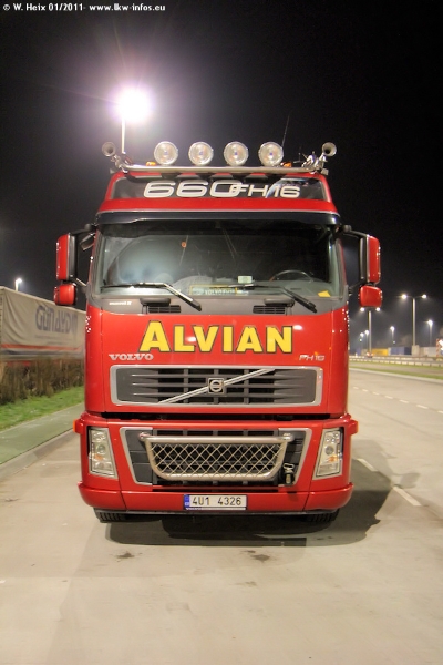 Volvo-FH16-660-Alvian-110111-21.jpg