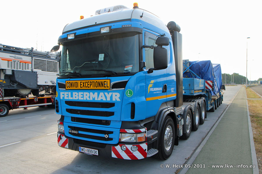 Scania-R-II-560-102-Felbermnayr-180511-11.jpg