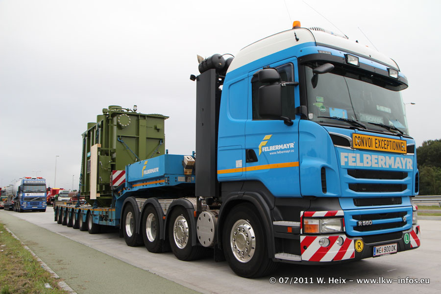 Scania-R-II-560-105-Felbermayr-230711-07.jpg
