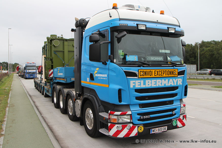 Scania-R-II-560-105-Felbermayr-230711-09.jpg