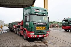 Scania-164-G-580-ZV-580-Kahl-130507-01