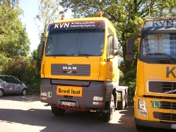 MAN-TGA+Volvo-FH-KVN-Mittendorf-200711-05