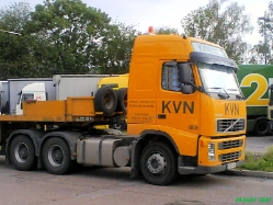 Volvo-FH-440-KVN-Goentgen-150607-02