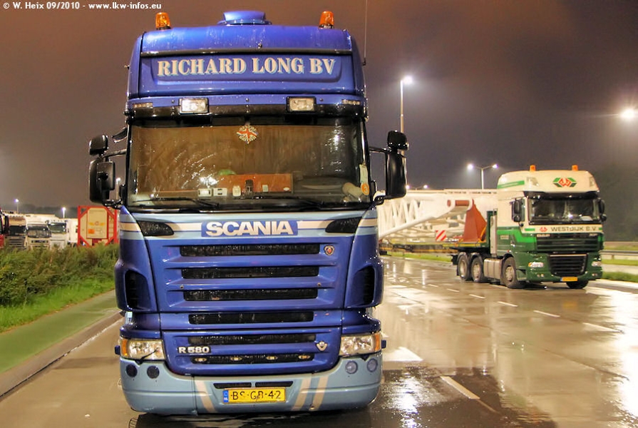 Scania-R-580-Long-0906910-03.jpg