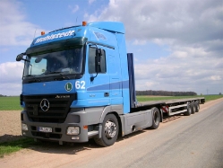 MB-Actros-MP2-1846-Mahlstedt-Mittendorf-121210-01