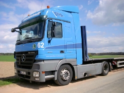 MB-Actros-MP2-1846-Mahlstedt-Mittendorf-121210-02