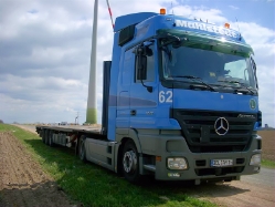 MB-Actros-MP2-1846-Mahlstedt-Mittendorf-121210-03