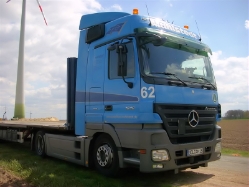 MB-Actros-MP2-1846-Mahlstedt-Mittendorf-121210-04
