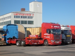 Scania-164-L-480-Merkur-CV-260708-01