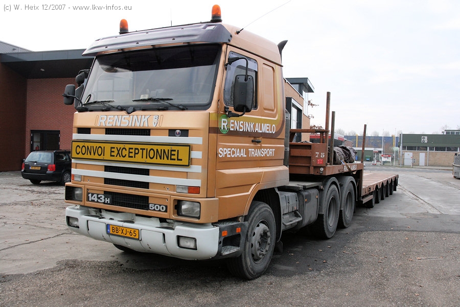 Scania-143-H-500-BB-XJ-65-Rensink-151207-01.jpg