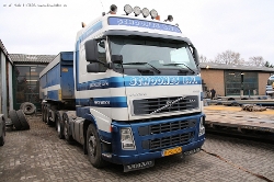 Volvo-FH12-420-Schoones-151108-02