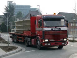 Scania-143-M-450-rot-Willann-220304-1