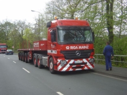 MB-Actros-2658-MP2-Riga-Wenzel-050506-02