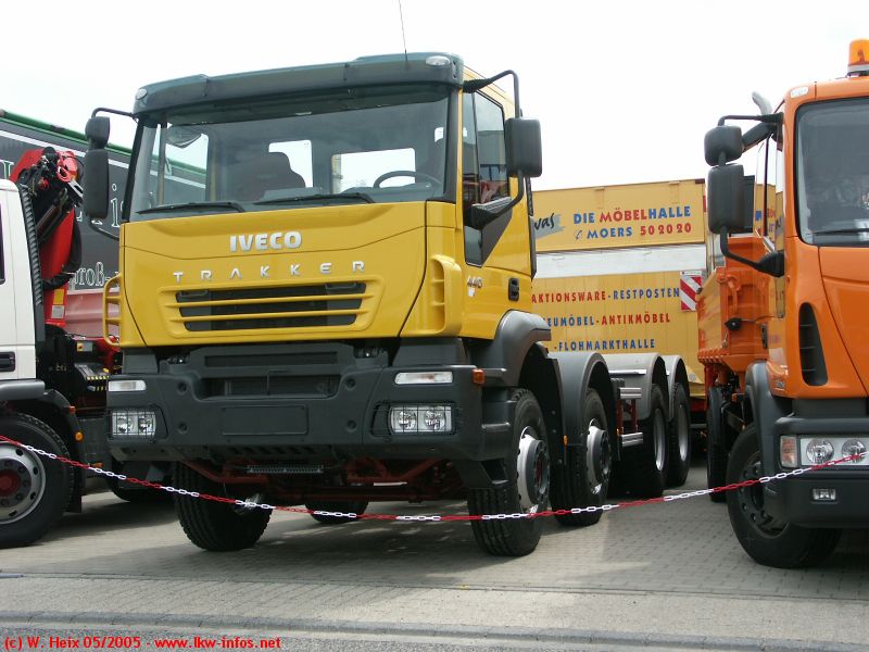 Iveco-Trakker-340T44-gelb-210505-05.jpg