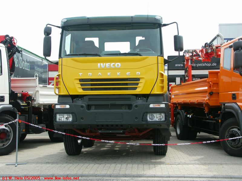 Iveco-Trakker-340T44-gelb-210505-06.jpg